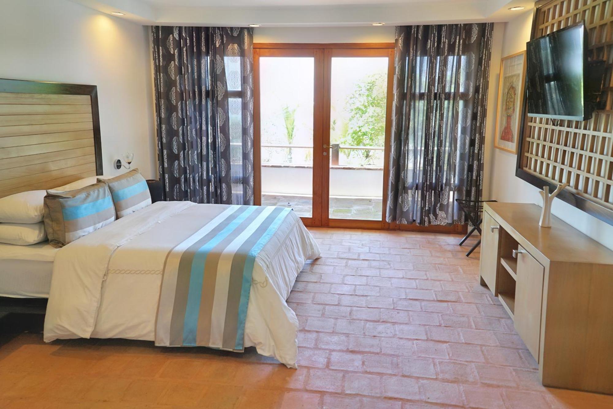Op Signature Aparthotel & Luxury Villas Pedasi Town Exterior foto